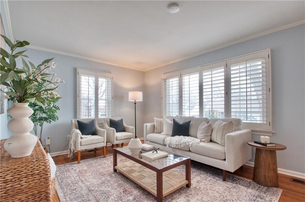 5210 W 49th Terrace — photo 9