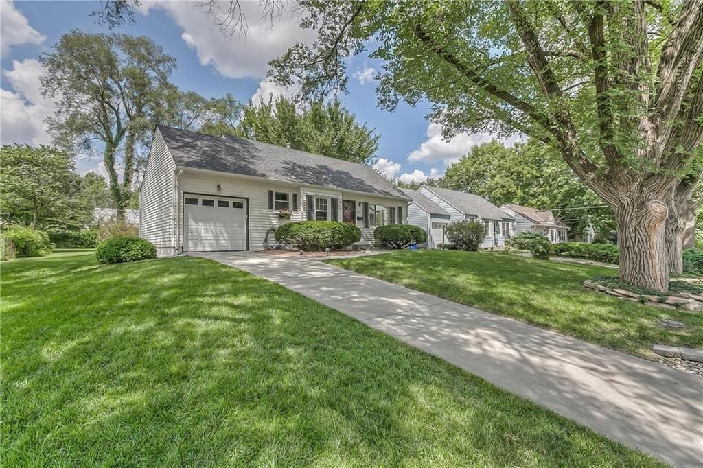 5210 W 49th Terrace — photo 35