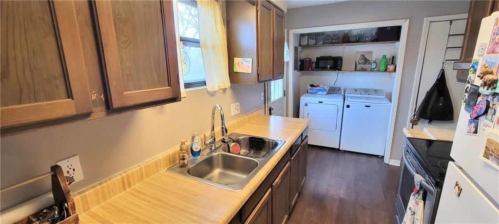 427 N Vermont Street — photo 8
