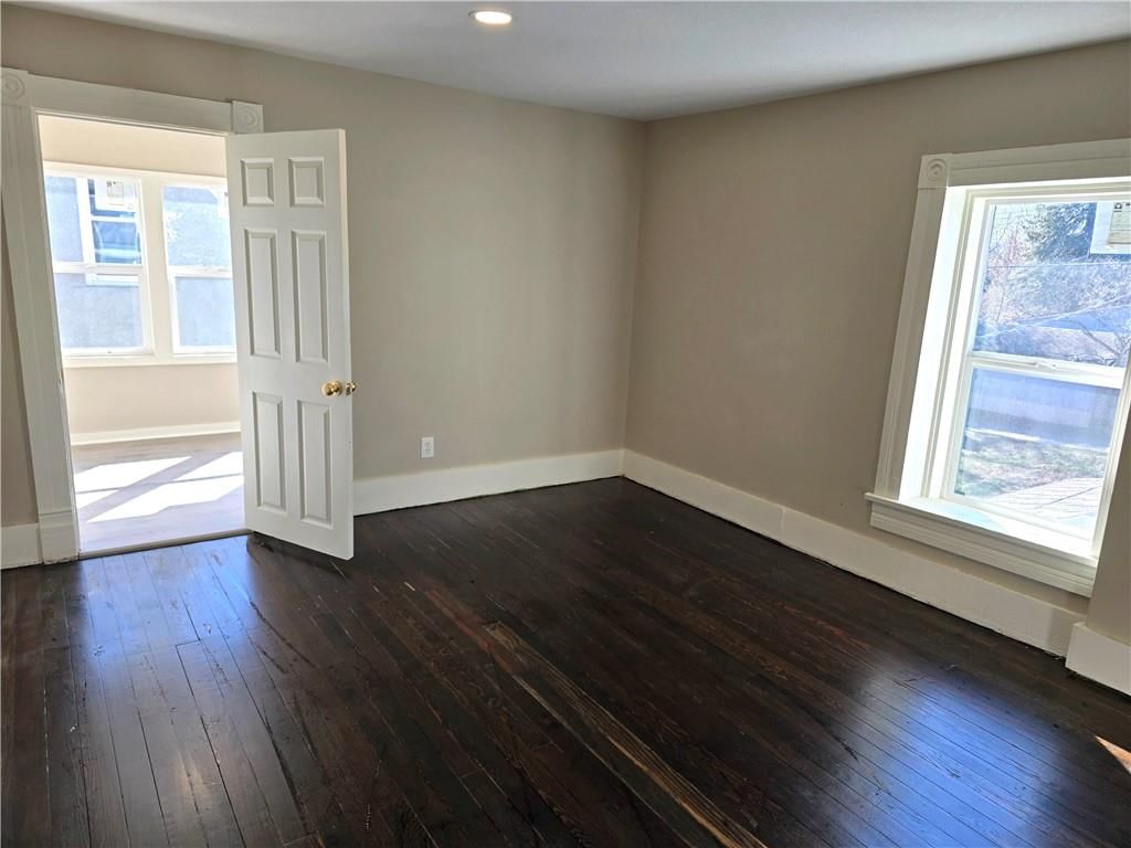 403 W Peoria Street — photo 13