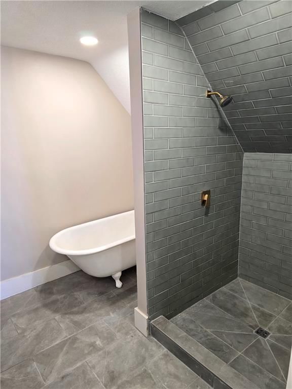 403 W Peoria Street — photo 17