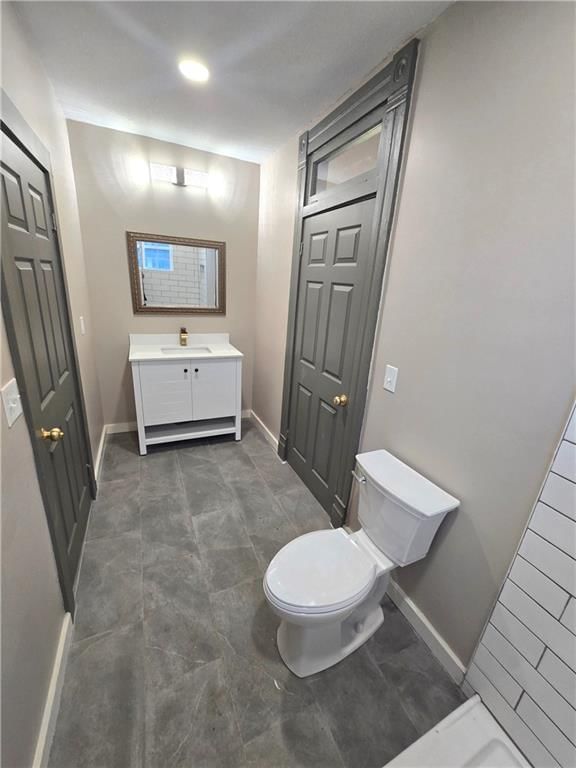 403 W Peoria Street — photo 20