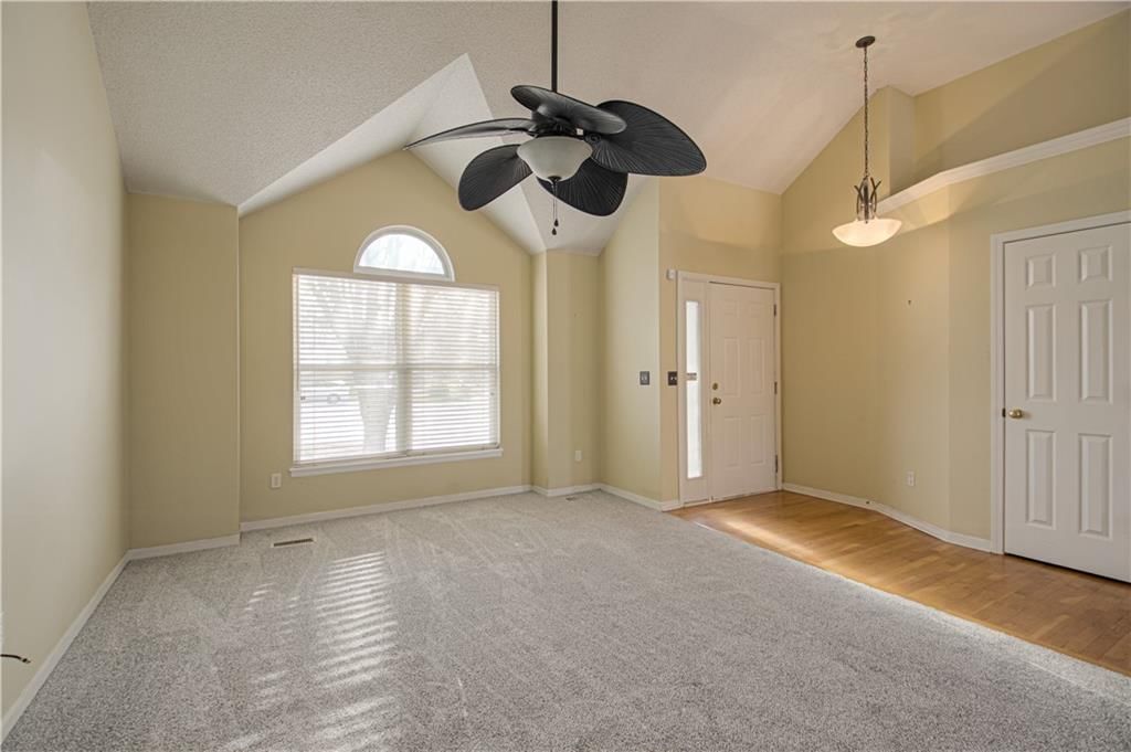 5509 NE Wildflower Court — photo 5