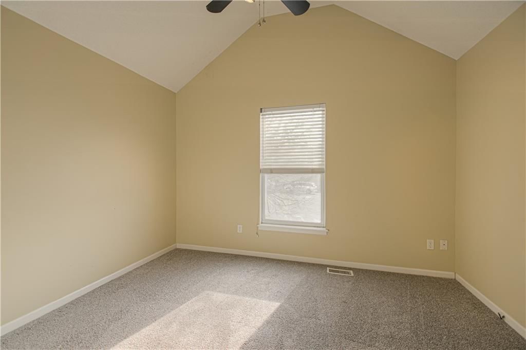 5509 NE Wildflower Court — photo 19