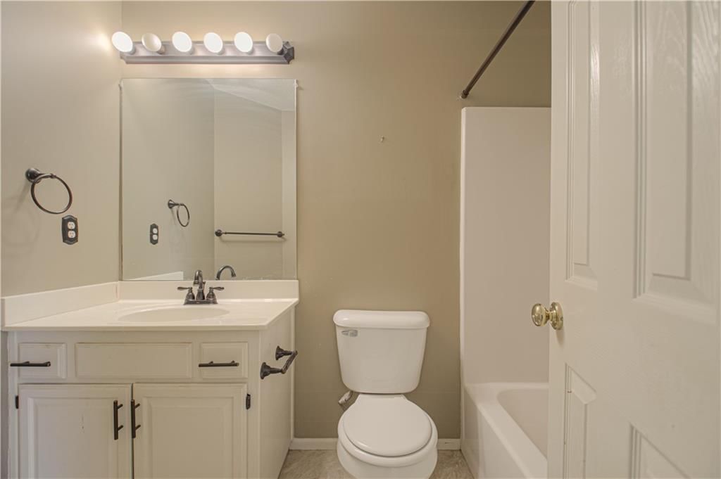 5509 NE Wildflower Court — photo 21