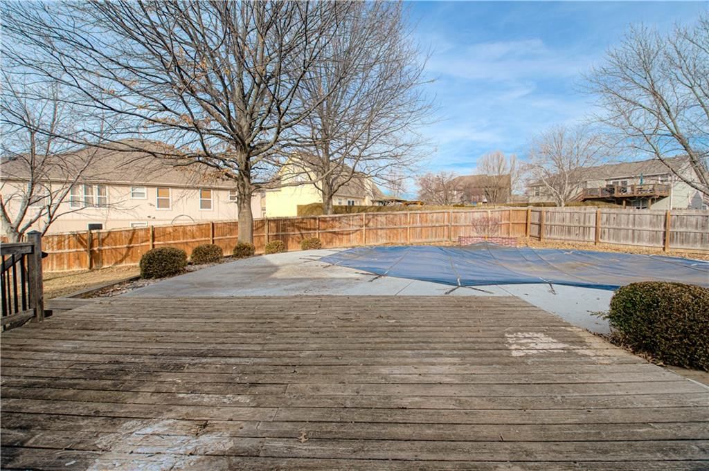5509 NE Wildflower Court — photo 27
