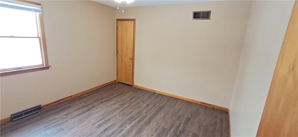 801 S 5th Street — photo 7