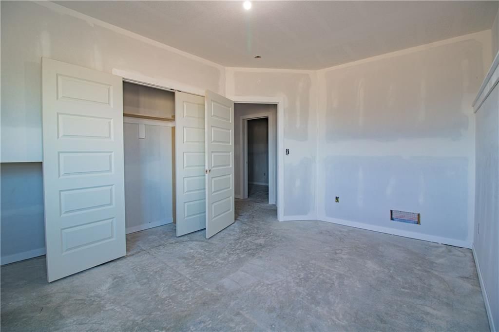 284 SW Business 13 Highway — photo 21