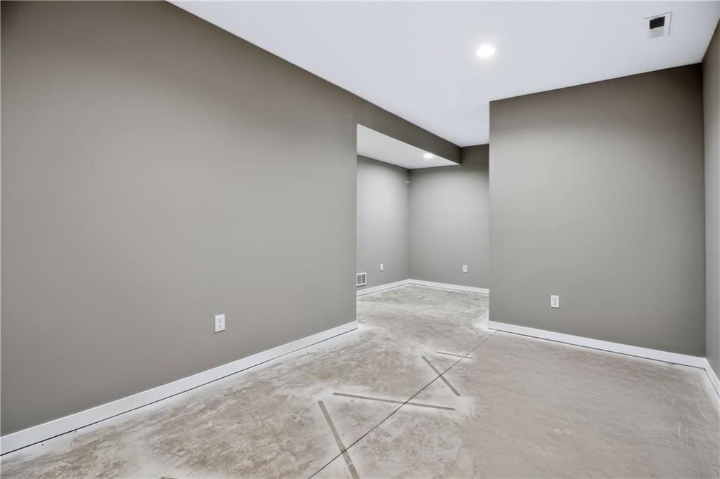 284 SW Business 13 Highway — photo 37