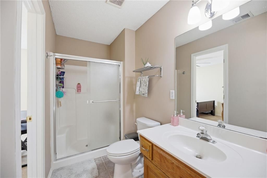 15146 Glenwood Avenue — photo 18