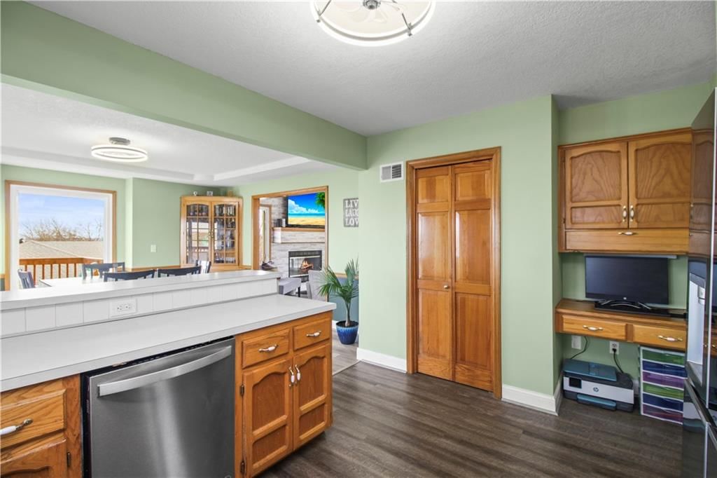 202 SW 25th Street — photo 10