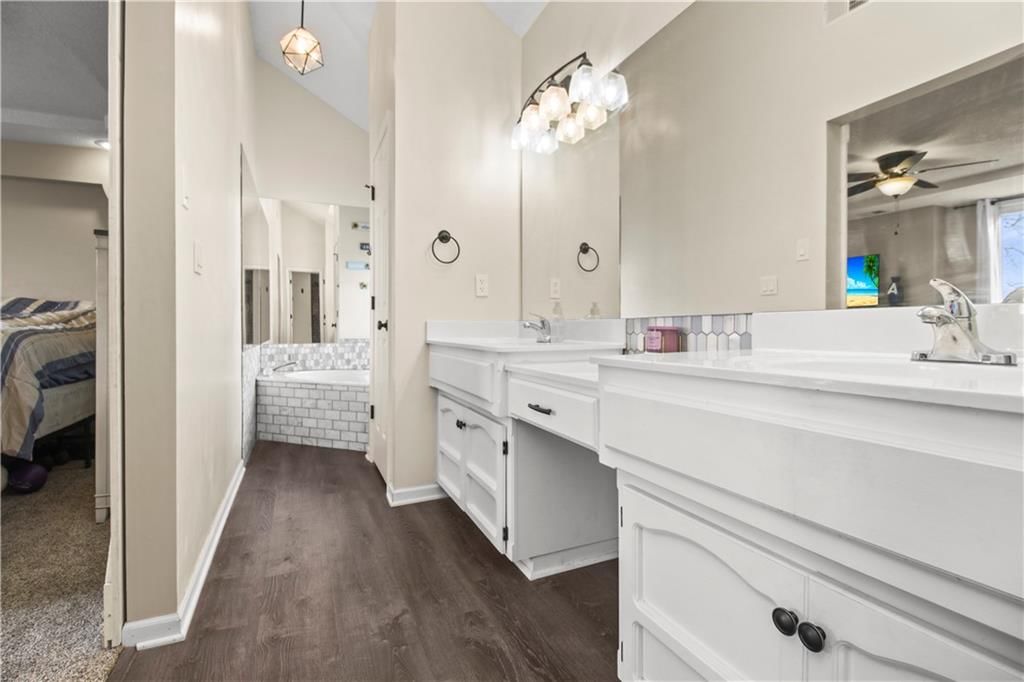 202 SW 25th Street — photo 15