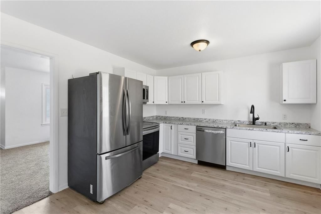 4614 NE Antioch Road — photo 4