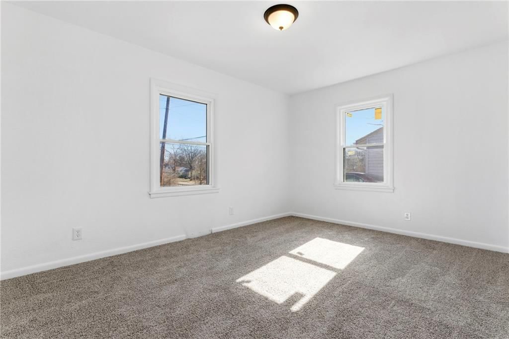 4614 NE Antioch Road — photo 8