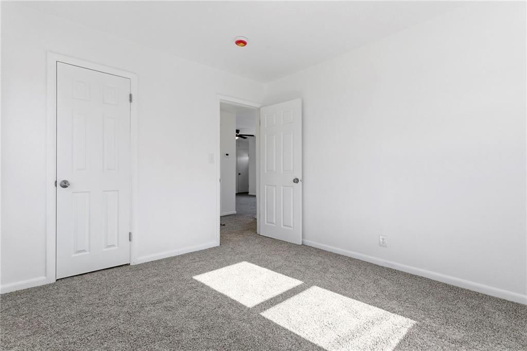 4614 NE Antioch Road — photo 11