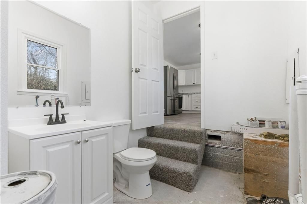 4614 NE Antioch Road — photo 14