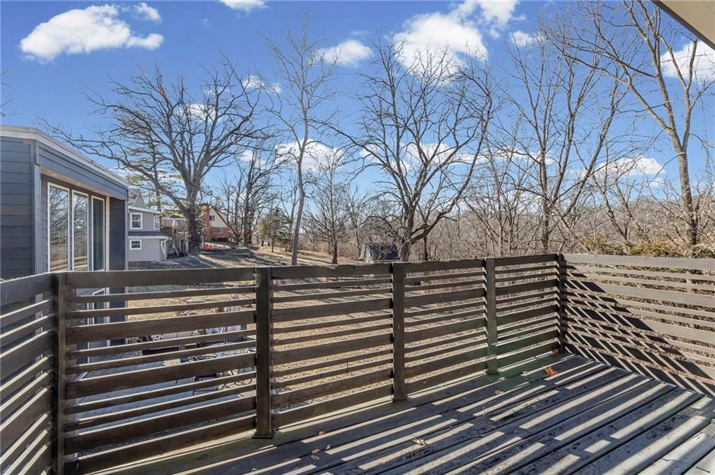 2804 S WHITNEY Road — photo 36