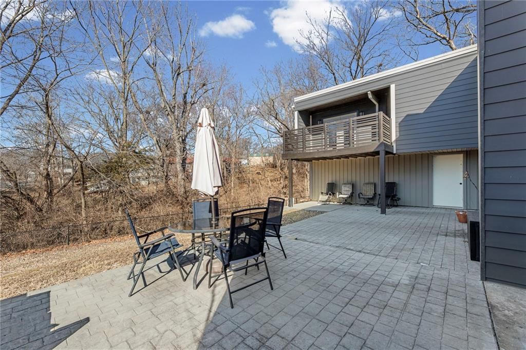 2804 S WHITNEY Road — photo 38