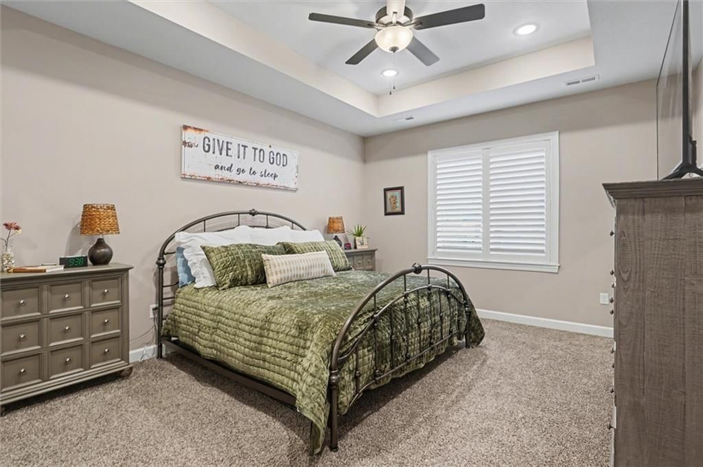415 N Daylily Drive — photo 14