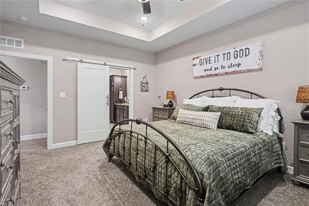 415 N Daylily Drive — photo 15