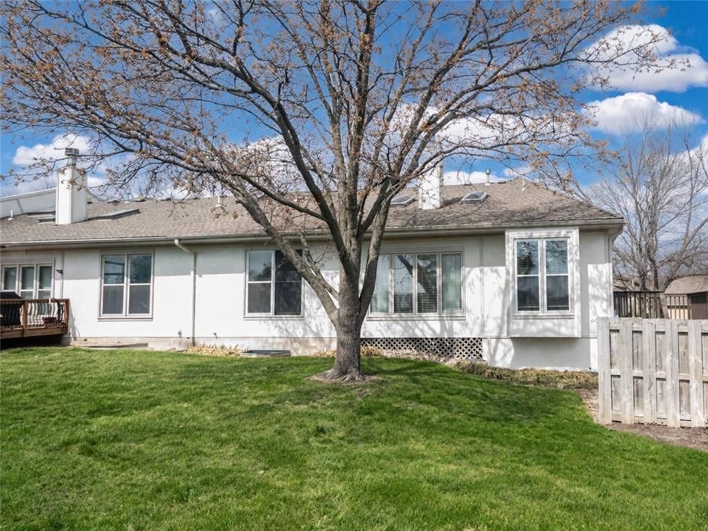 12831 Cambridge Road — photo 31