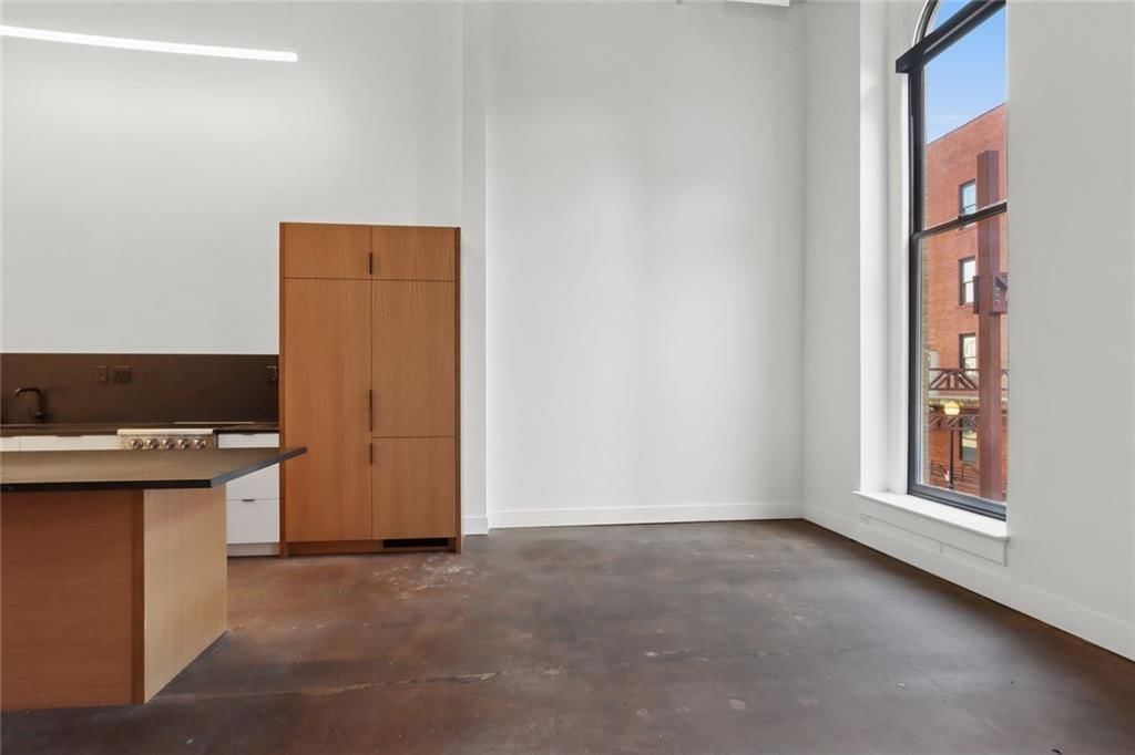 500 Delaware Street — photo 6