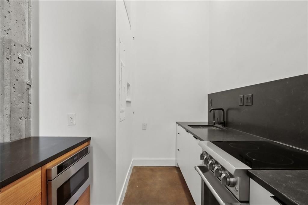 500 Delaware Street — photo 7