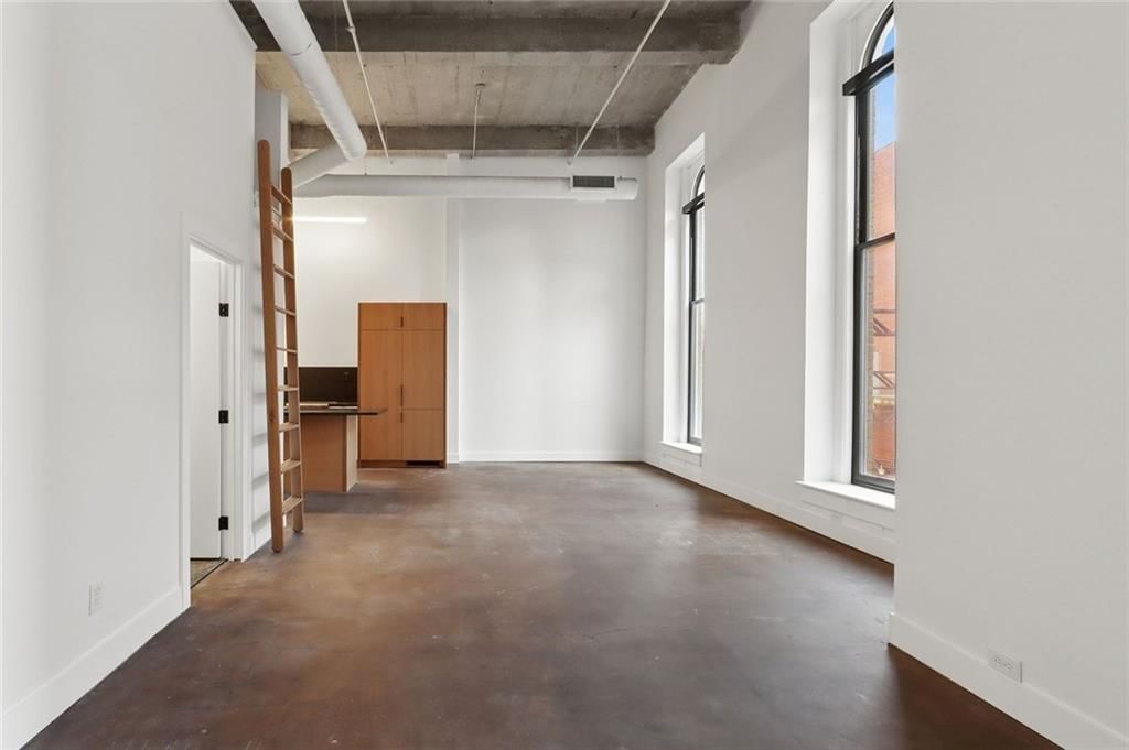 500 Delaware Street — photo 12