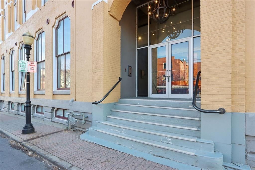 500 Delaware Street — photo 18