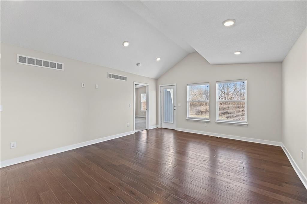 18057 Hauser Street — photo 12