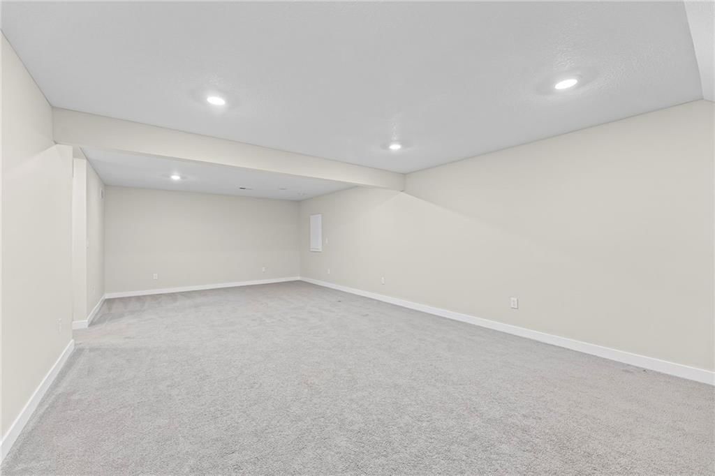 18057 Hauser Street — photo 31