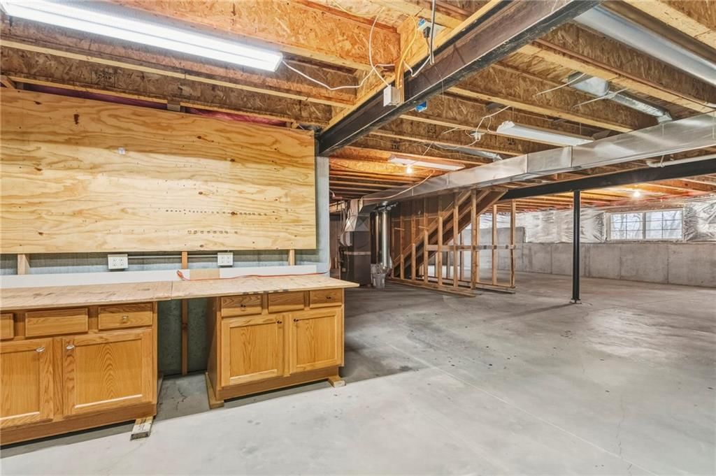 11183 S Chouteau Street — photo 32
