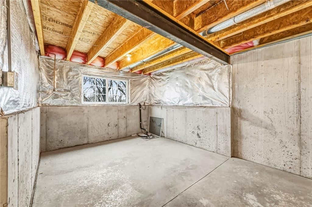 11183 S Chouteau Street — photo 33