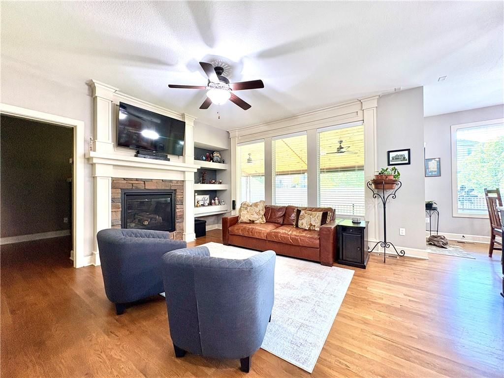 16623 W 172nd Terrace — photo 5