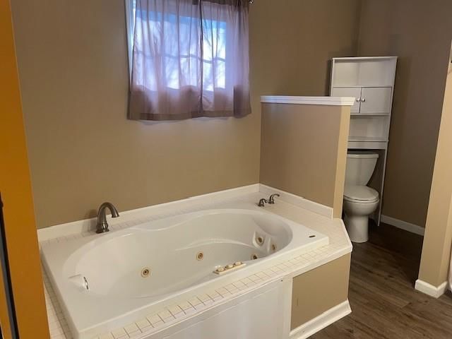 929 E Hyde Park Avenue — photo 26