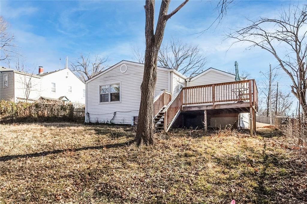 5310 NE Barnes Avenue — photo 25