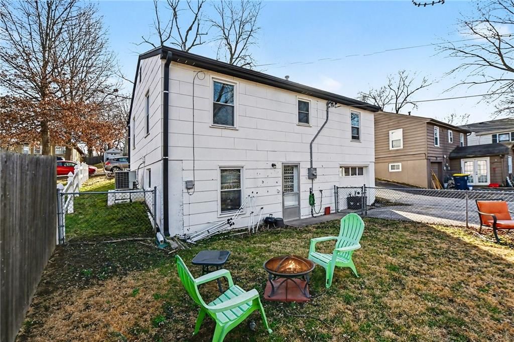 3936 N Spruce Avenue — photo 14