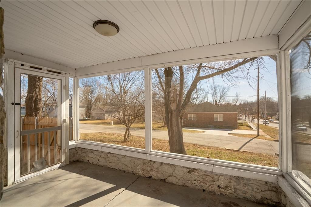 7005 Raytown Road — photo 17