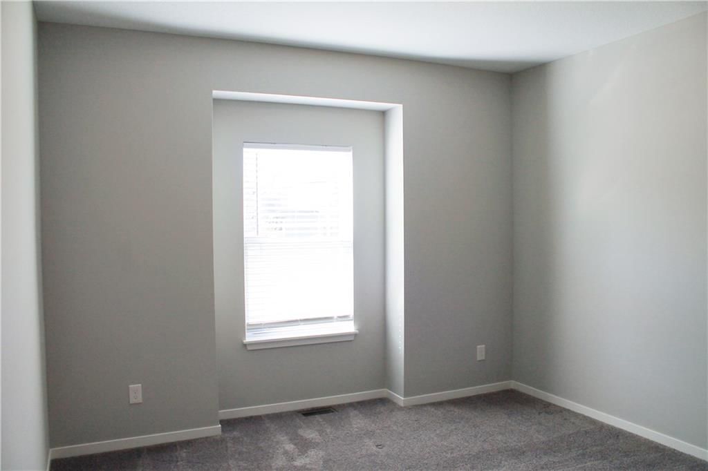 1068 N Sumac Street — photo 9