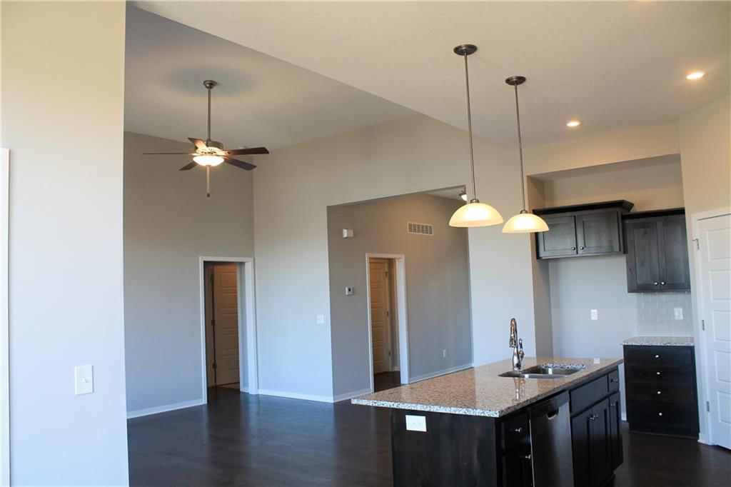 1068 N Sumac Street — photo 11