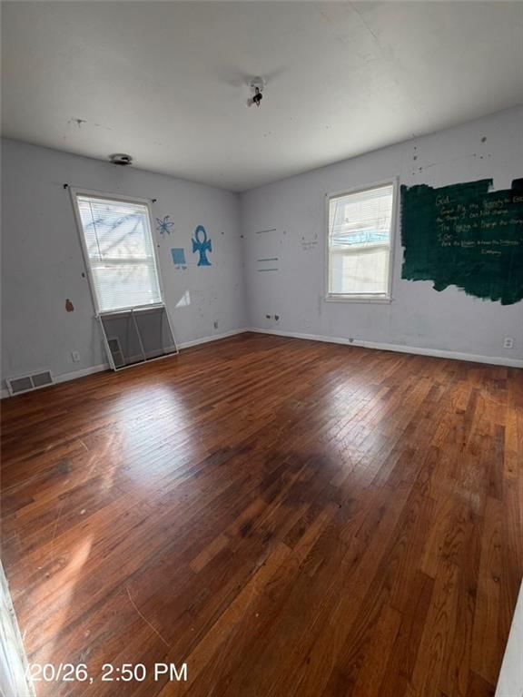 1735 Irving Street — photo 8