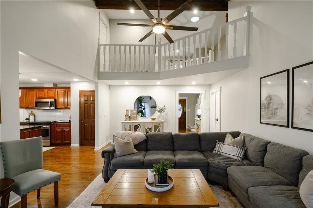 183 NE Chinquapin Court — photo 33