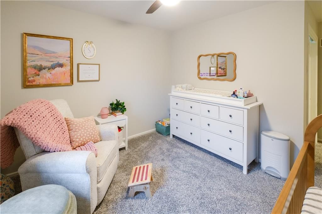 183 NE Chinquapin Court — photo 57