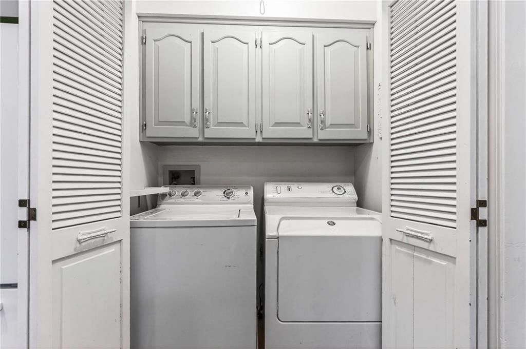 9809 W 101st Street — photo 19