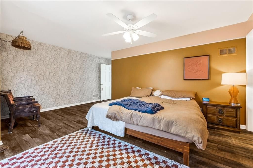9809 W 101st Street — photo 26