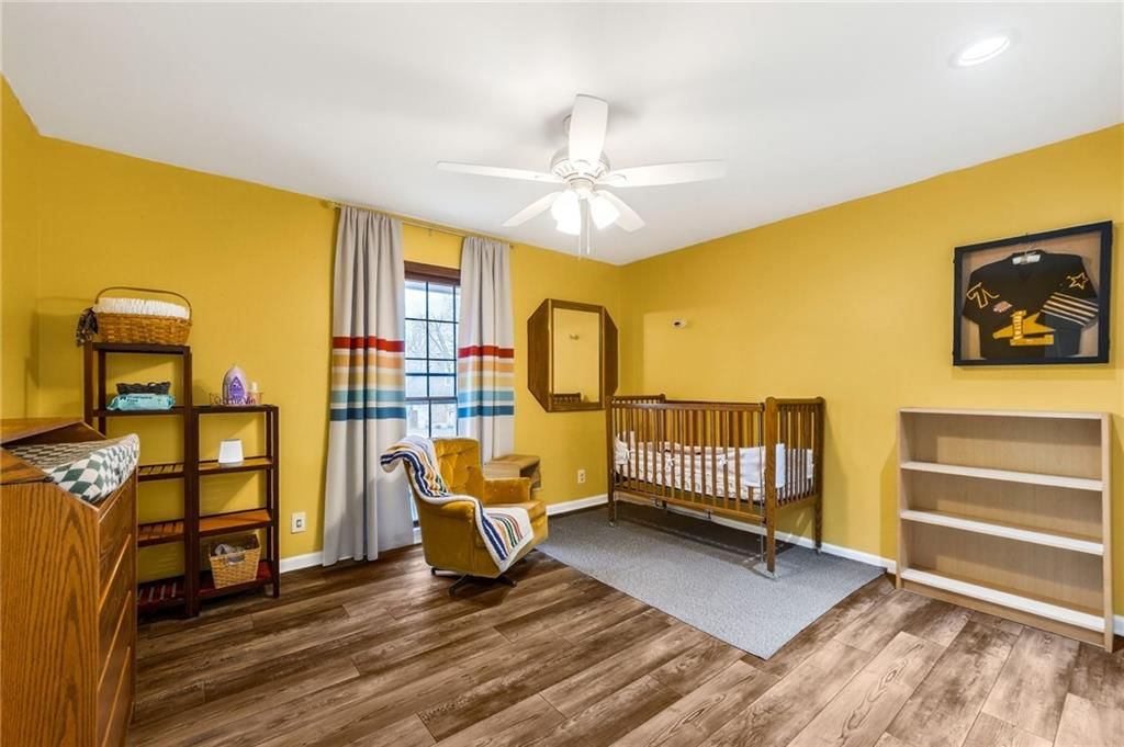 9809 W 101st Street — photo 31