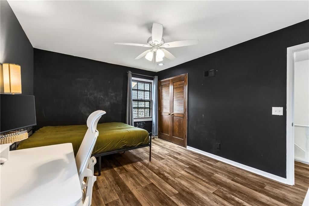 9809 W 101st Street — photo 37