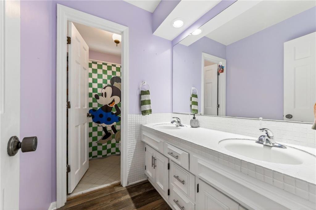 9809 W 101st Street — photo 38