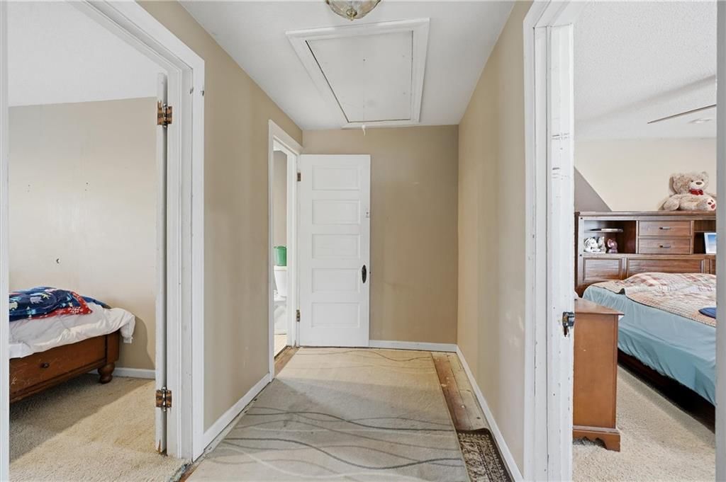 503 E Lexington Street — photo 16
