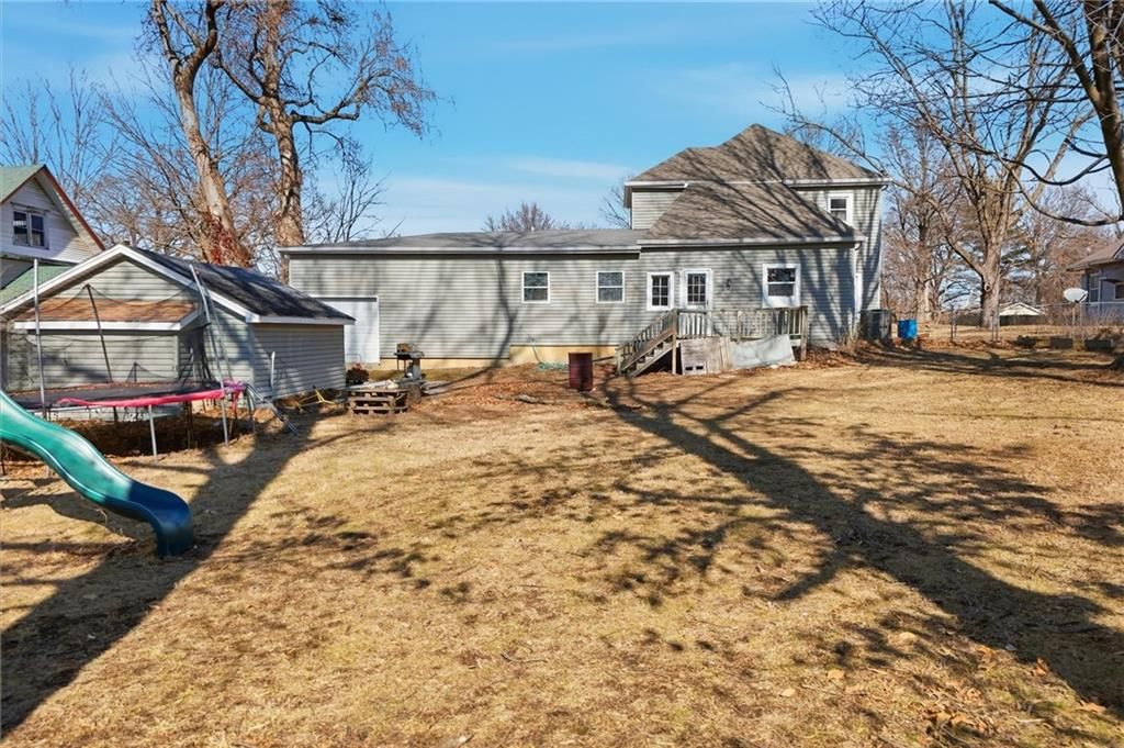 503 E Lexington Street — photo 22
